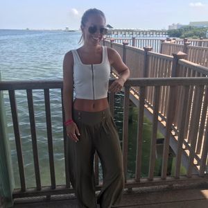 Meet your Posher, Madison